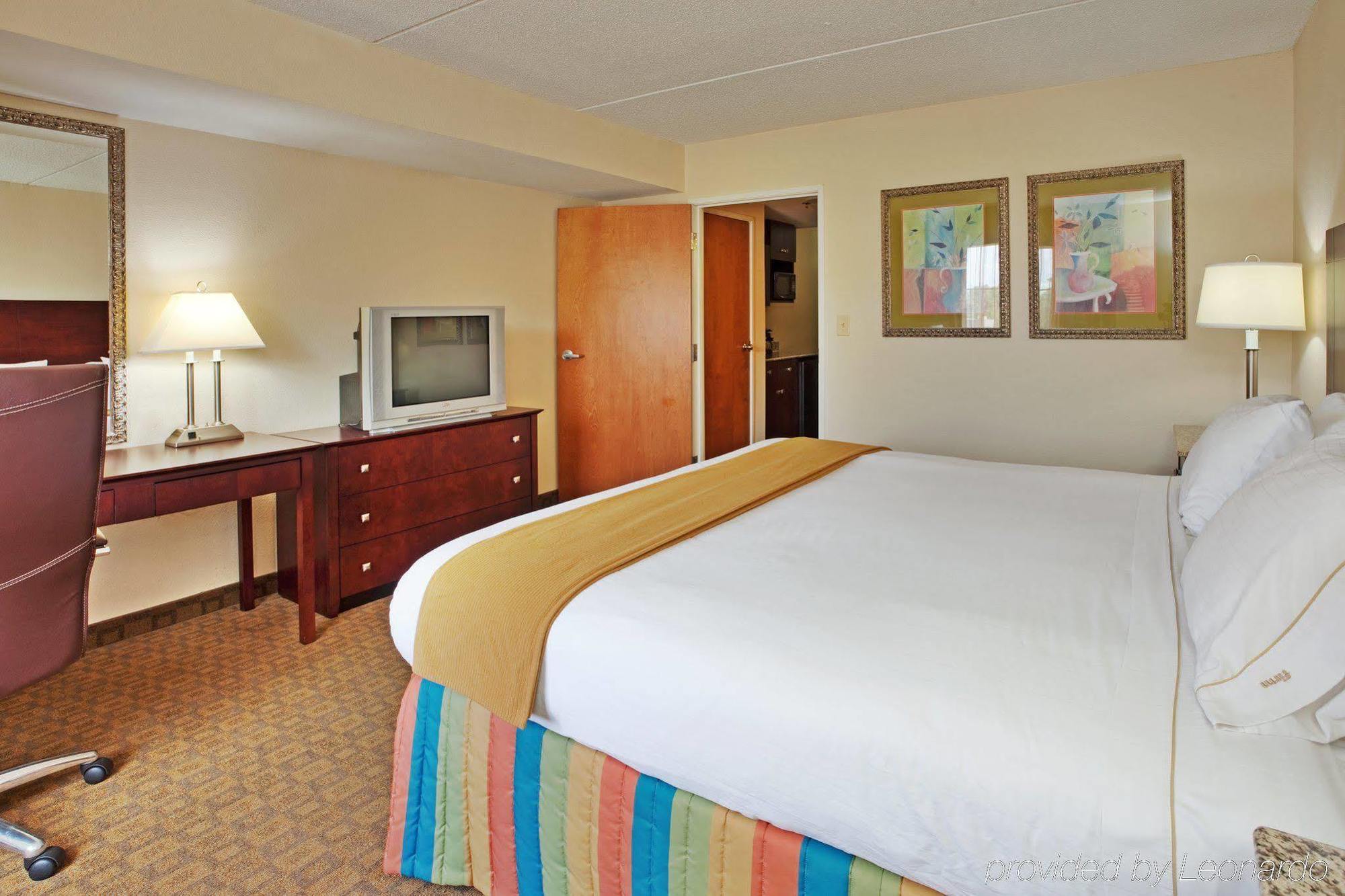 Holiday Inn Express Hotel And Suites Petersburg - Fort Lee, An Ihg Hotel Kültér fotó